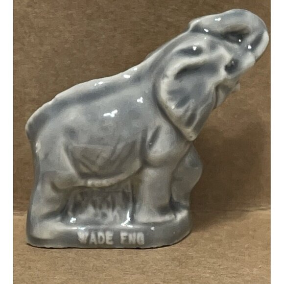Vintage Wade England Wade Whimsies Gray Elephant Miniature Figurine - Picture 5 of 8